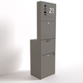 Freistehender Briefkasten B3-Paketbox mit DoorBird Türsprechanlage und individueller Hausnummer, links auf dem Bild sichtbar