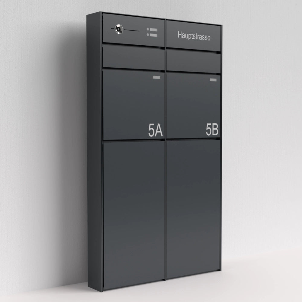 Doppelbriefkastenanlage B7 mit Video-Stele von Briefkasten1, moderne Metallbriefkästen auf einer stilvollen Stele.